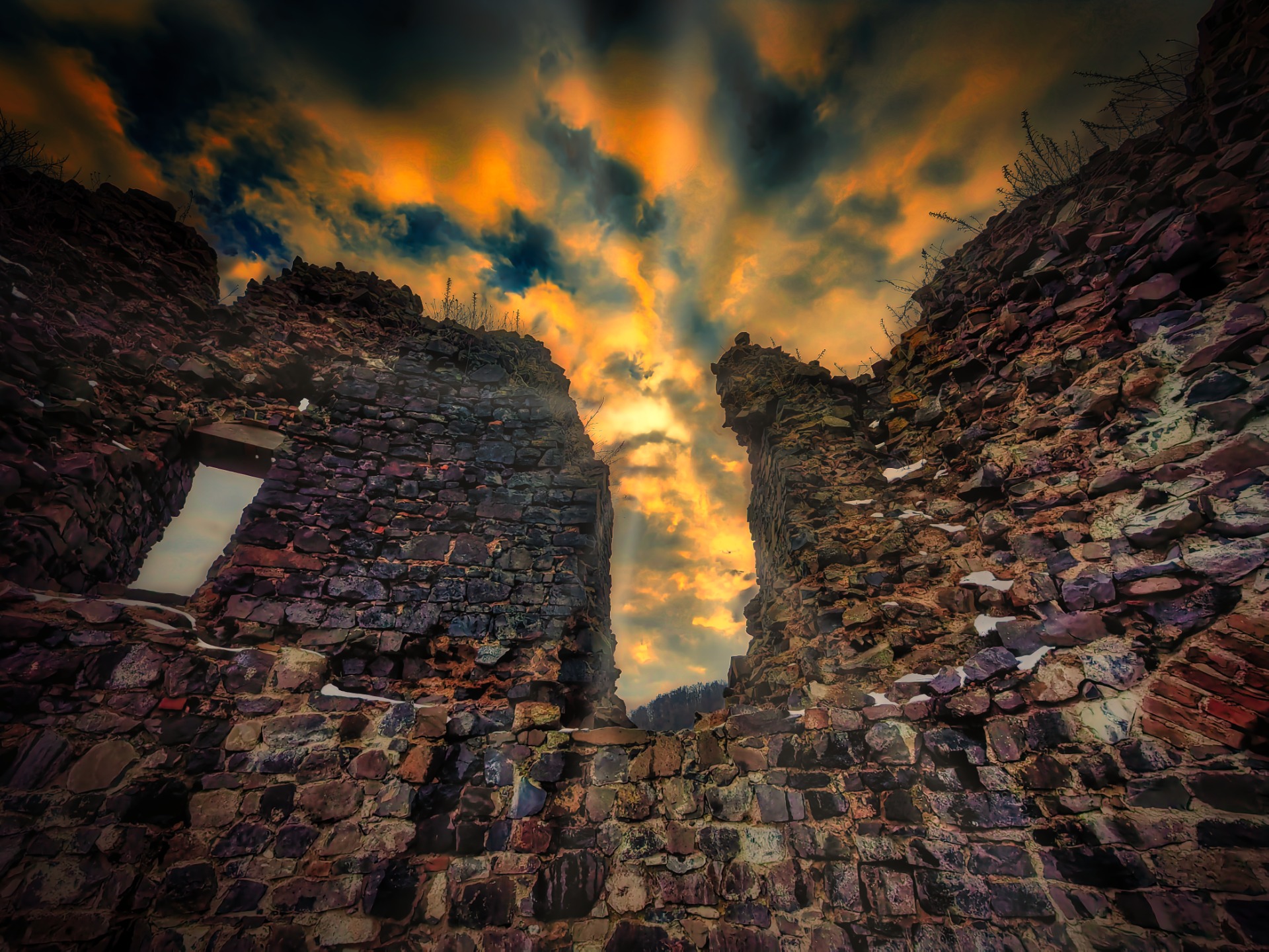 Zřícenina hradu Egerberk -  fotoavideoakimtv